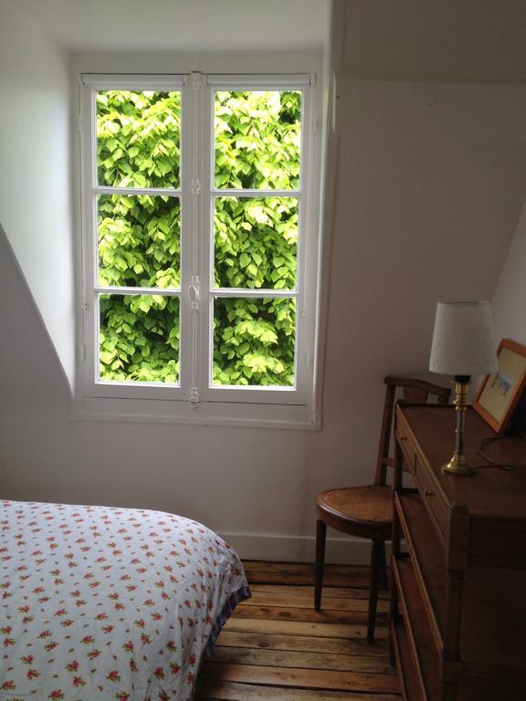 Les Graves Villa Villerville Ruang foto